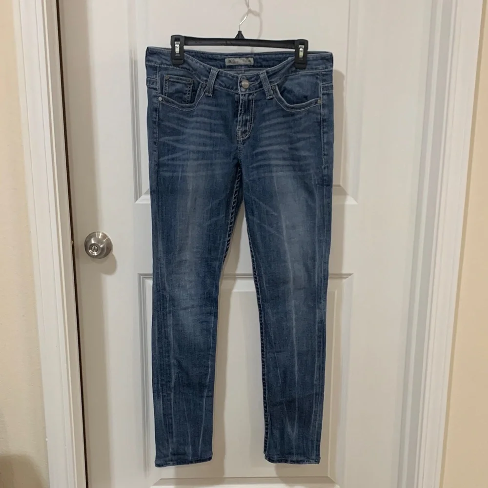 BKE Women's Skinny Jeans in Blue - Picture 1 of 5